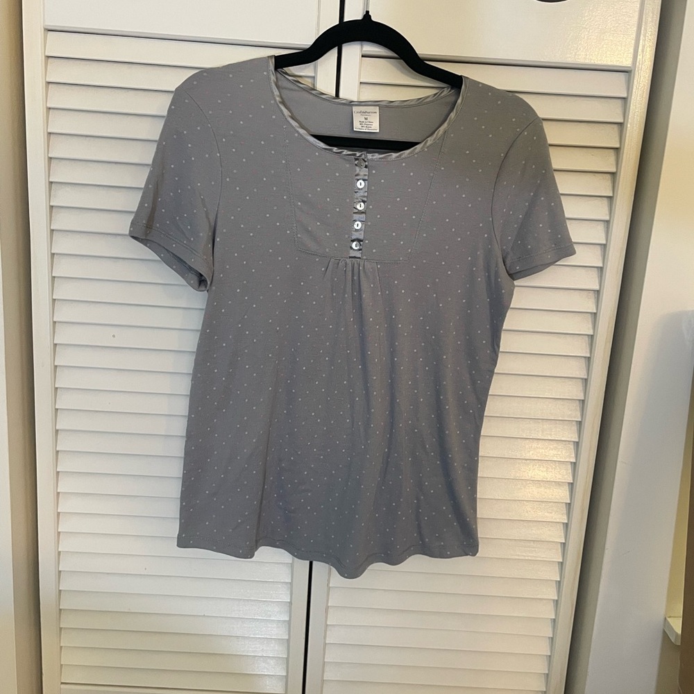 Gray Fitted Pajama Shirt with Buttoned Collar